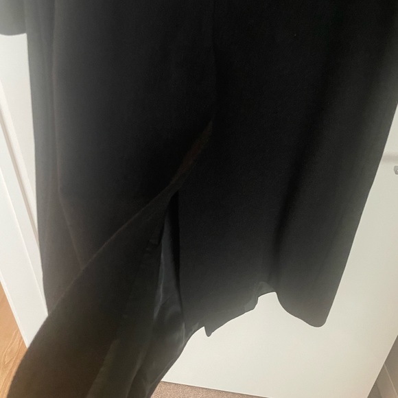 HUGO BOSS  wool coat in 46 L - Picture 11 of 11